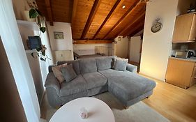 Gemütliche Dachgeschosswohnung mit Balkon